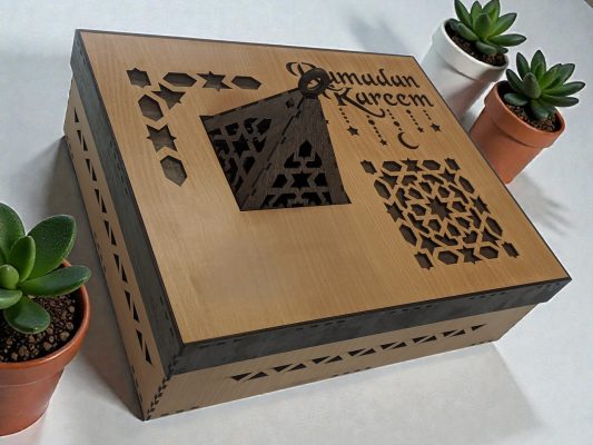 Luxury Wooden Ramadan Gift Box – Laser Cut with 3D Fanoos & Islamic Geometric Art